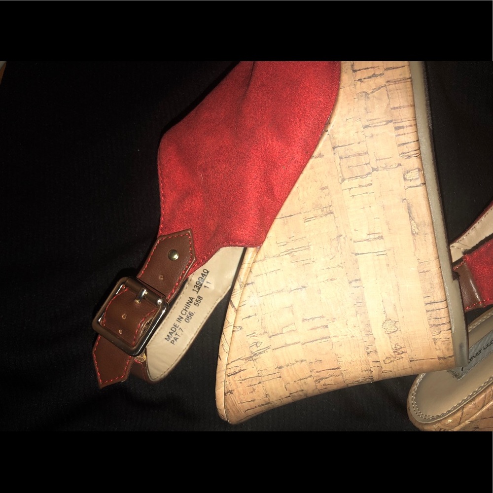 Red heels / wedges open toe - Picture 7 of 8